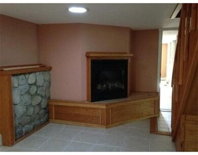 550 Wrentham Rd, Bellingham, MA 02019 - photo 6