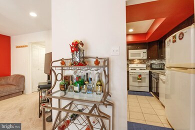 12007 Dove Cir, Laurel, MD 20708 - photo 7