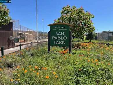 2844 Stanton St, Berkeley, CA 94702 - photo 2