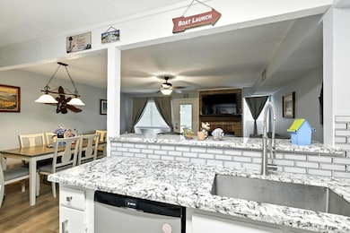 100 Edgewater Dr unit 39, Livingston, TX 77351 - photo 6