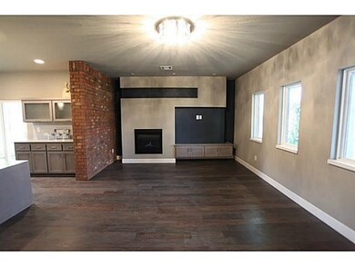 17317 Sparrowhawk Ln, Edmond, OK 73012 - photo 3