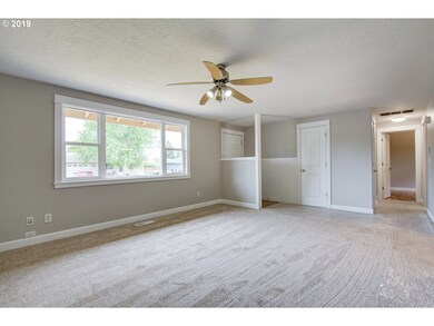 651 N Birch St, Canby, OR 97013 - photo 6