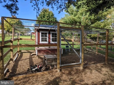 130 Featherstone Ct, Stephenson, VA 22656 - photo 6