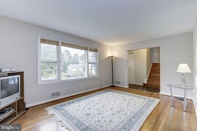 2702 Hughes Rd, Adelphi, MD 20783 - photo 4