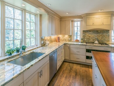 143 Meadowbrook Rd, Weston, MA 02493 - photo 2