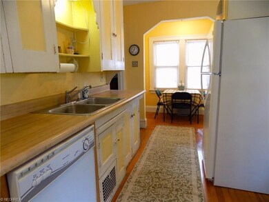 Lots of charm & character in this kitchen featurin