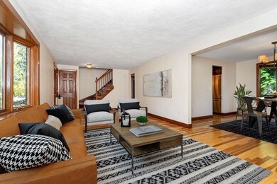 17 Wakefield St, Reading, MA 01867 - photo 5