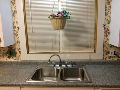 39 Pembroke Rd, Concord, NH 03301 - photo 7