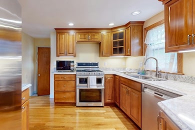 7 Guilford Rd, Milton, MA 02186 - photo 7