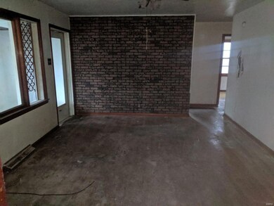 8307 College St, Collinsville, IL 62234 - photo 4