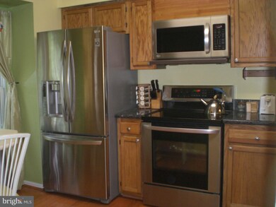 9605 Lambeth Ct, Columbia, MD 21046 - photo 4