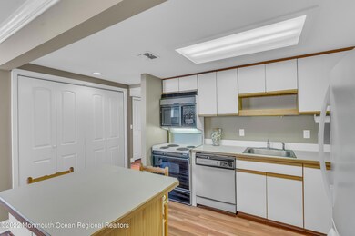 2108 Central Ave #5