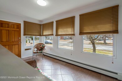 Front Sunroom1
