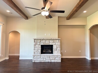 2407 E Northhampton St, Broken Arrow, OK 74014 - photo 3