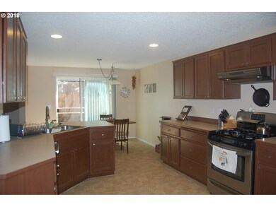 1294 Crystal Ln, Lafayette, OR 97127 - photo 5