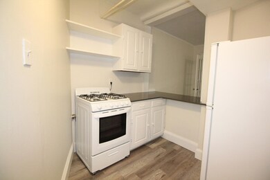 3 Crawford St unit 3, Cambridge, MA 02139 - photo 5