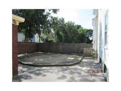 202 Carleton St, Providence, RI 02908 - photo 4