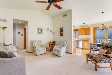 4911 Elmer Ln, Manitowoc, WI 54220 - photo 6