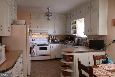 315 Harrison Ave, Waynesboro, PA 17268 - photo 5