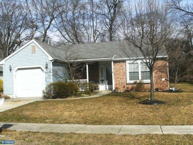 61 Knollwood Dr, Woodbury, NJ 08096 - photo 2