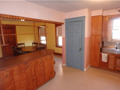 1 N Main St, Newmarket, NH 03857 - photo 6