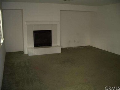 Family room /fireplace