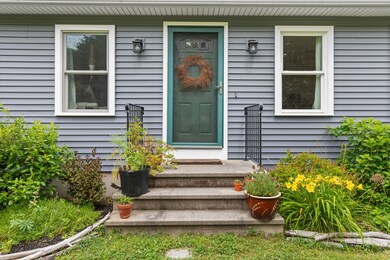 10 Wintergreen Dr, Gorham, ME 04038 - photo 5