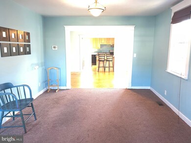 310 S Cedar Ave, Maple Shade, NJ 08052 - photo 6