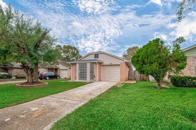 11009 Threeawn Ct, Houston, TX 77086 - photo 2