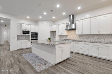 19-web-or-mls-2063-e-scorpio-pl