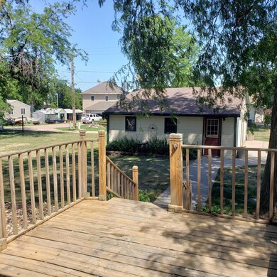 1120 S Duff St, Mitchell, SD 57301 - photo 7
