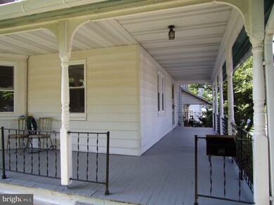 456 New St, Freemansburg, PA 18017 - photo 4