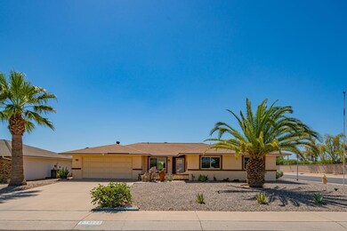 16822 N Burns Dr, Sun City, AZ 85351 - photo 2