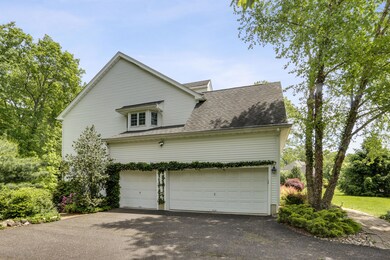 Tree car garage