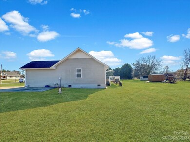 106 Hyde Ln, Statesville, NC 28625 - photo 4