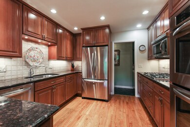 Totally updated kitchen with 42