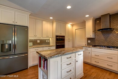 Gourmet Kitchen