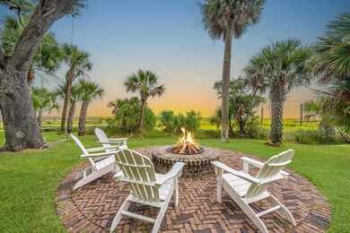 844HammocksWay004