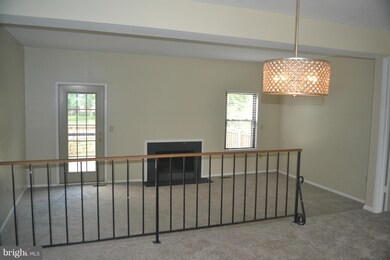 28 Bernadotte Ct, Parkville, MD 21234 - photo 5