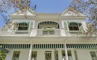 Balcony off bedrooms