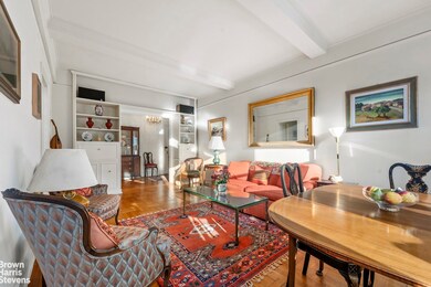 322 W 72nd St unit 10D, New York, NY 10023 - photo 2