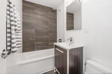 The Fairmont unit 6, Flushing, NY 11355 - photo 4