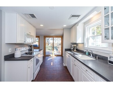 33 Wetherbee Rd, Waltham, MA 02453 - photo 6