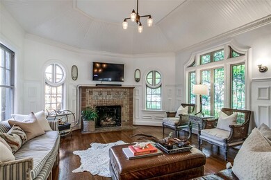 2411 Hillside Dr, Dallas, TX 75214 - photo 4