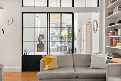 33 Antrim St unit A, Cambridge, MA 02139 - photo 4