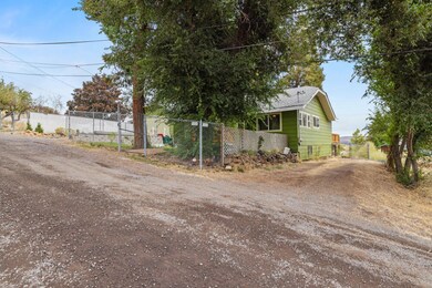 1019 Laurel St, Klamath Falls, OR 97601 - photo 6