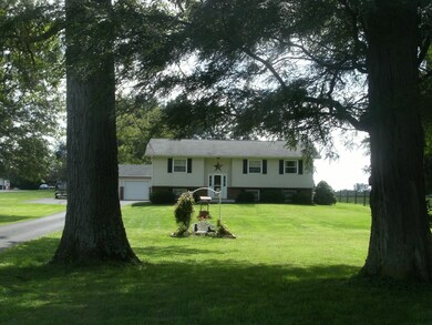 4591 Bell Station Rd, Circleville, OH 43113 - photo 2