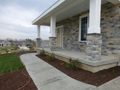 916 Brynhill Dr, Oregon, WI 53575 - photo 2