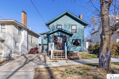 202 E Lewis St, Mankato, MN 56001 - photo 2