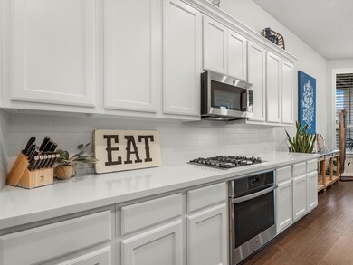 14936 Fiery Rose Dr, Conroe, TX 77302 - photo 6